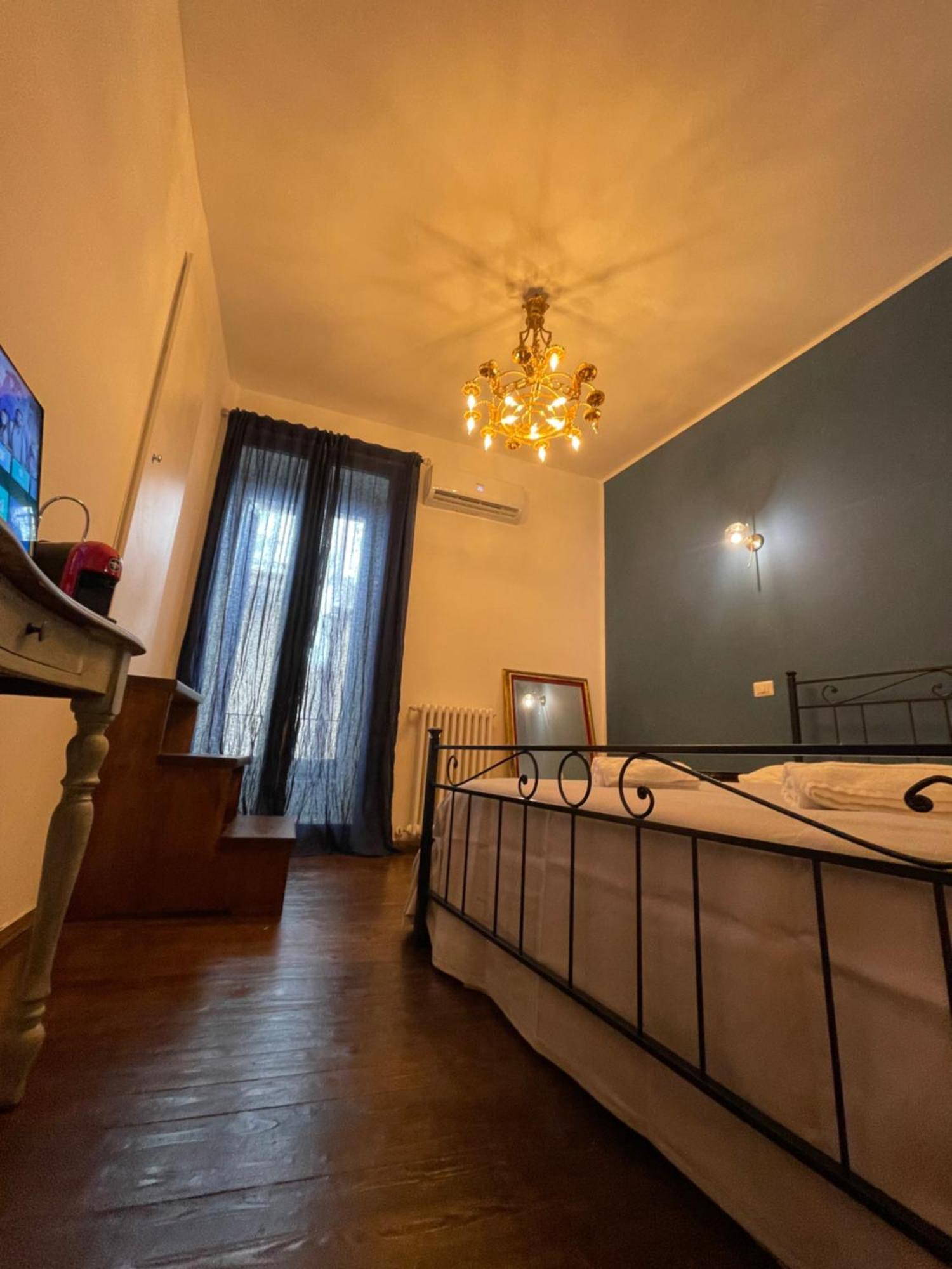 Il Serafino Holiday Suites Bari Kültér fotó
